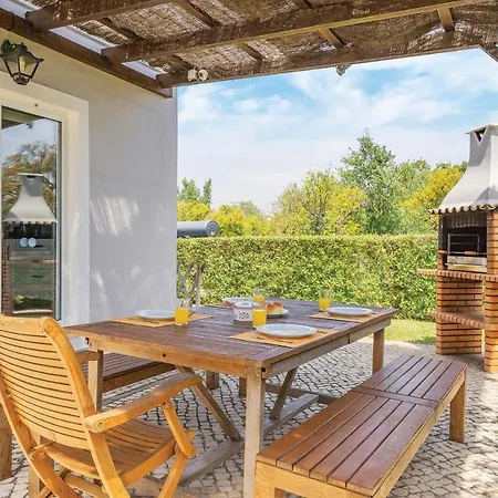 Sleeps 10 Air Con Wifi *